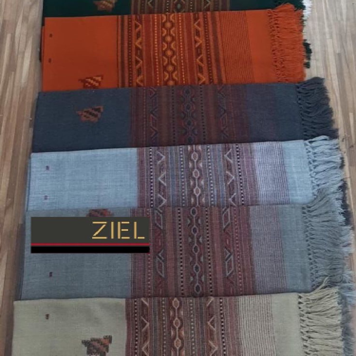 14 ZIEL Acrylic Shawls For Women iii